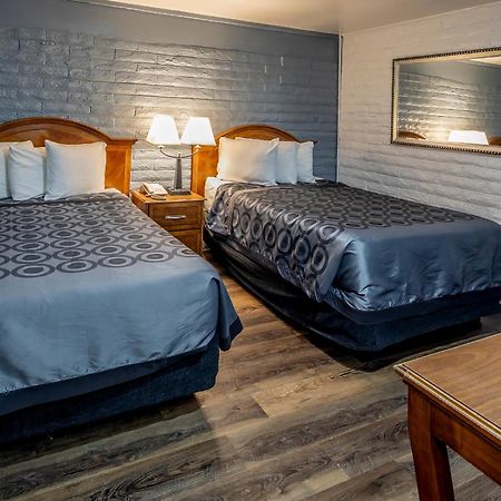 Hitching Post Studios Inn Санта-Круз Екстер'єр фото