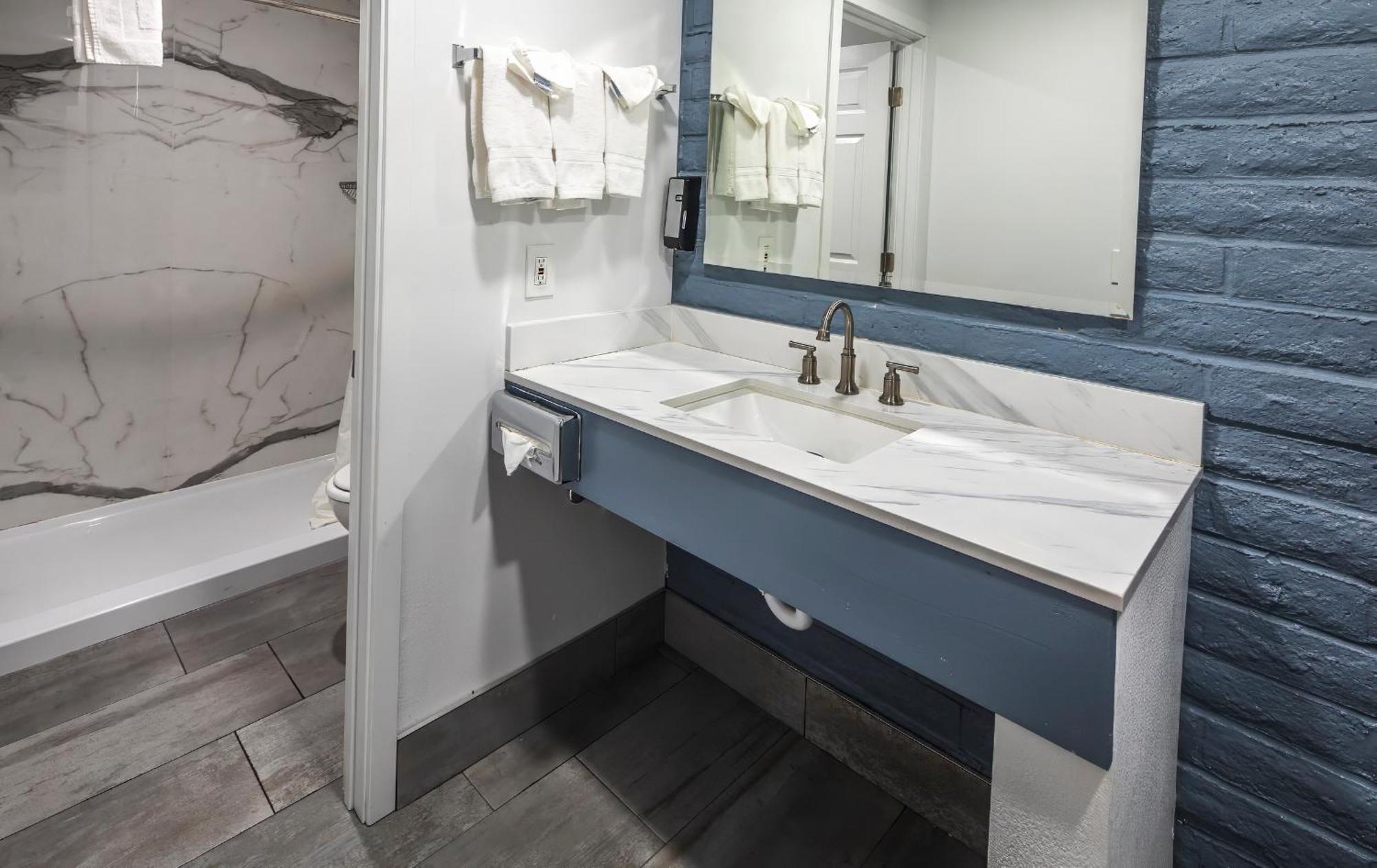 Hitching Post Studios Inn Санта-Круз Екстер'єр фото