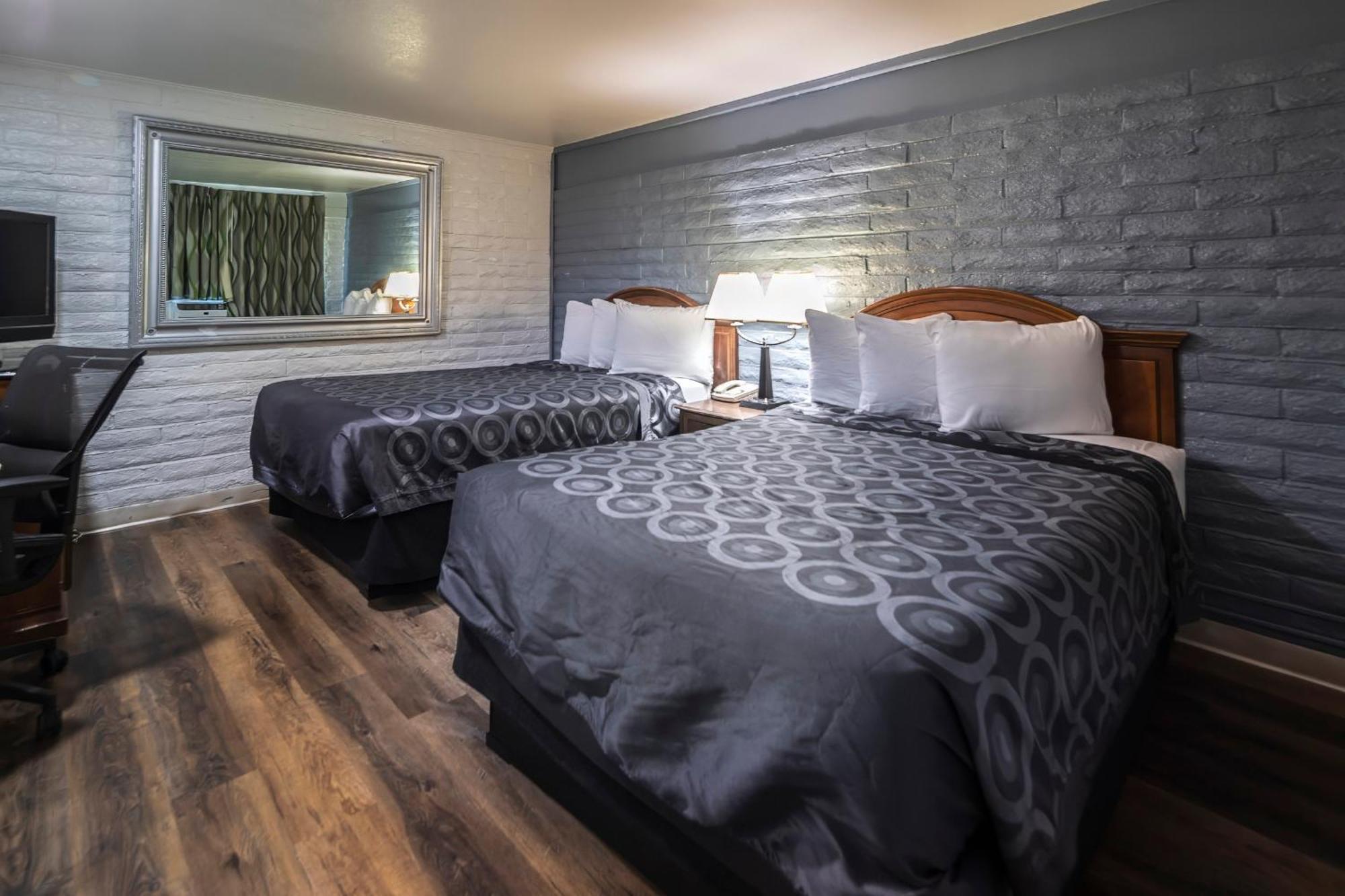Hitching Post Studios Inn Санта-Круз Екстер'єр фото